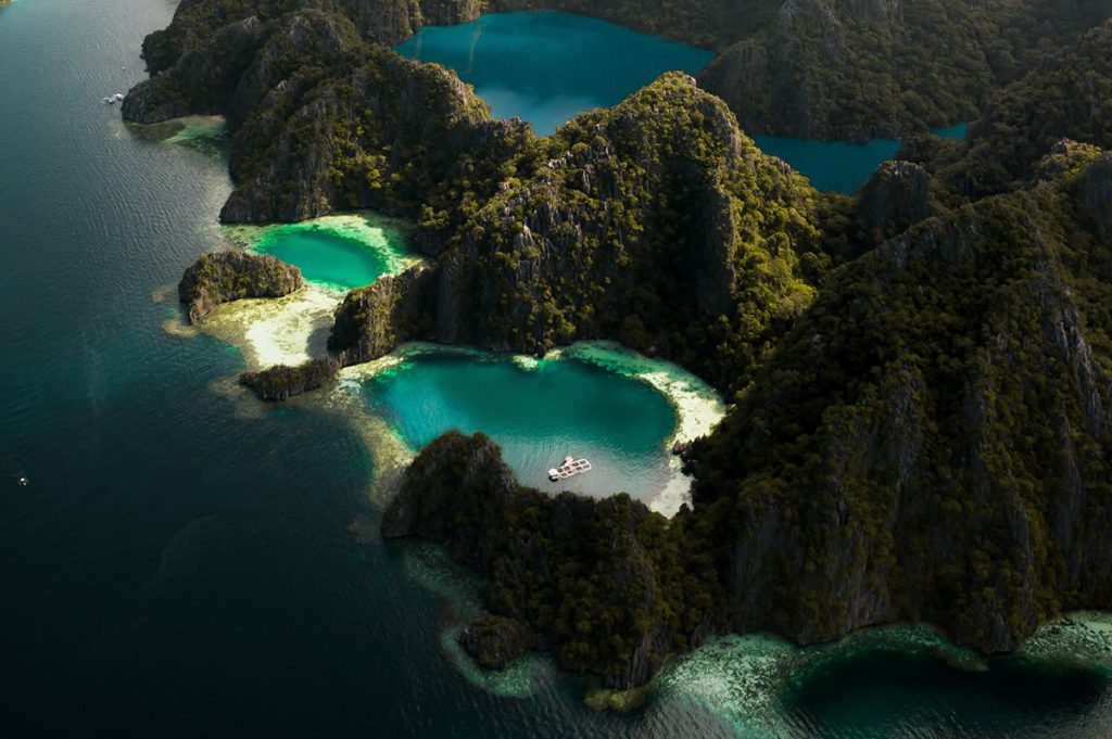 philippines lagoon