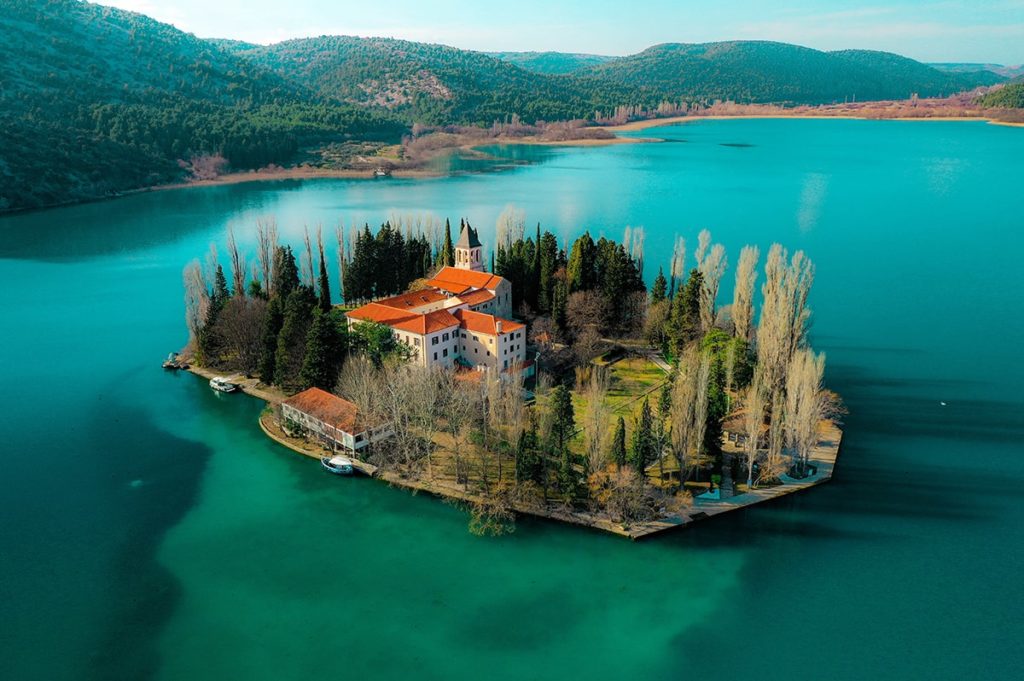 island rental croatia