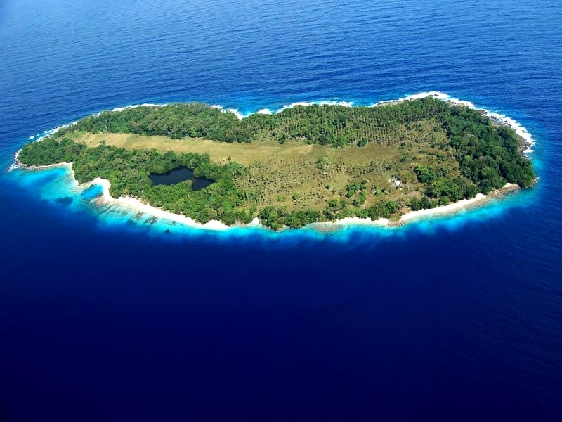 Urelapa Island